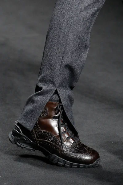 Look 26